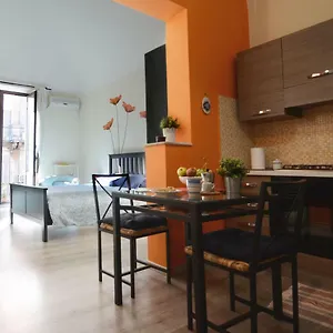 i-loft-di-elvira-catania.taorminaitalyhotels.com/